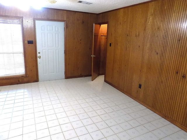 12 Lieblong Rd, Greenbrier, AR 72058