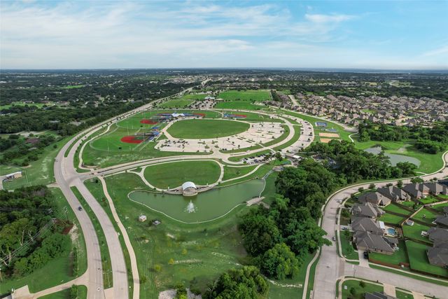 2610 Fawn Valley Avenue, Midlothian, TX 76065