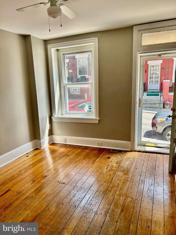 220 BALDWIN ST, PHILADELPHIA, PA 19127 — photo 4