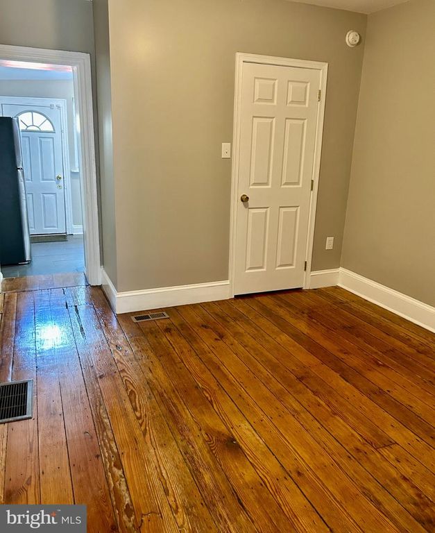220 BALDWIN ST, PHILADELPHIA, PA 19127 — photo 5