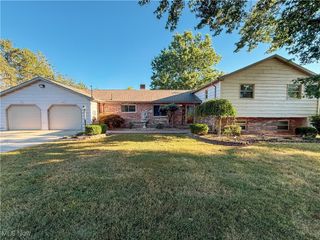 215 Valley Mills Road, Parkersburg, WV 26104