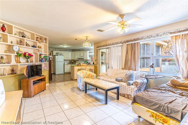 1318 Deer Park Court, Sebring, FL 33872