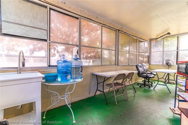 1318 Deer Park Court, Sebring, FL 33872