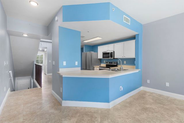 4000 Grande Vista Blvd, St Augustine, FL 32084
