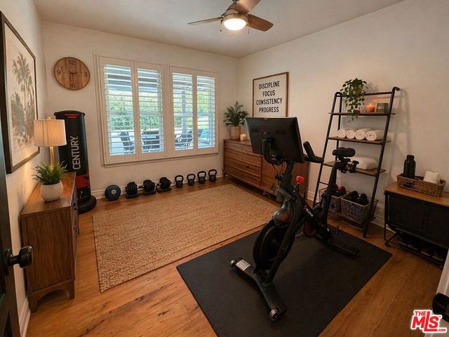 5245 Ventura Canyon Avenue, Van Nuys, CA 91401