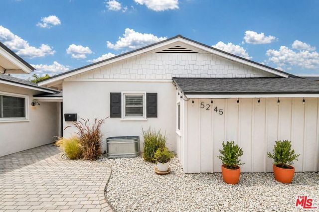 5245 Ventura Canyon Avenue, Van Nuys, CA 91401