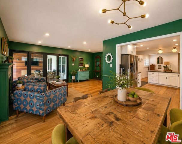 5245 Ventura Canyon Avenue, Van Nuys, CA 91401
