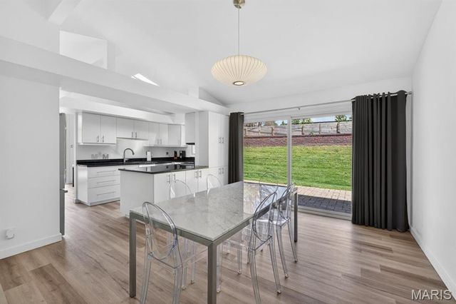 2 Sunswept Drive, St Louis, MO 63141