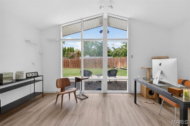 2 Sunswept Drive, St Louis, MO 63141