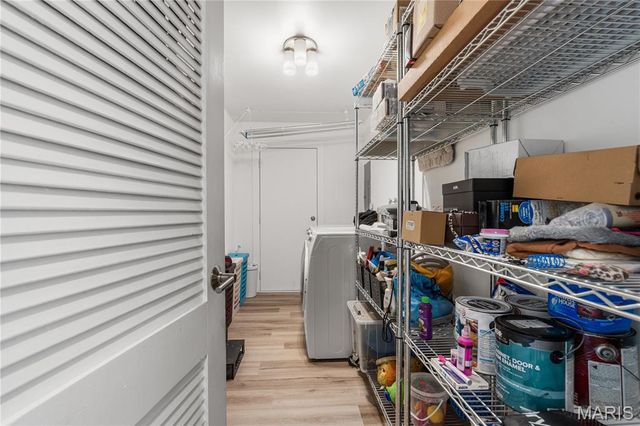 2 Sunswept Drive, St Louis, MO 63141
