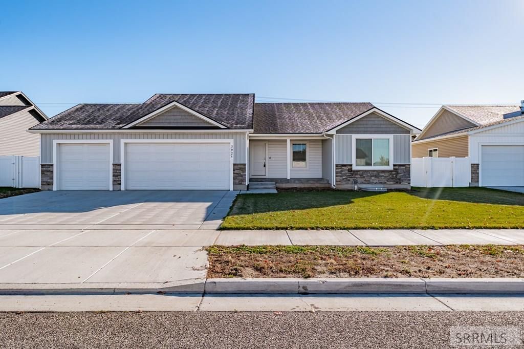 3925 Harrington Road, Idaho Falls, ID 83404