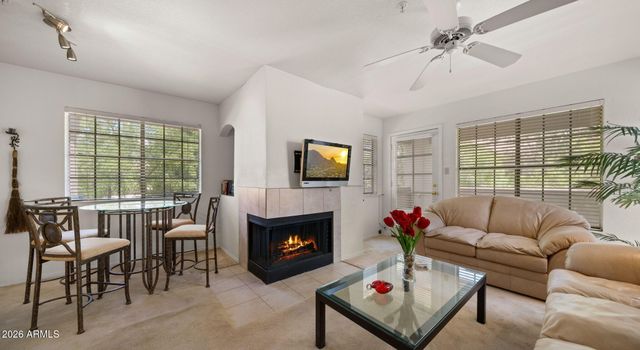 5950 N 78TH Street 242, Scottsdale, AZ 85250