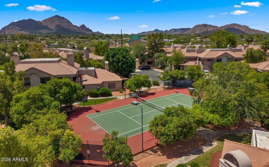 Image 23 of property listing at 5950 N 78TH Street 242, Scottsdale, AZ 85250