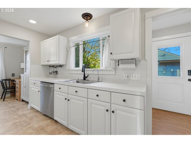 2920 Ne CHERRY Rd, Vancouver, WA 98663