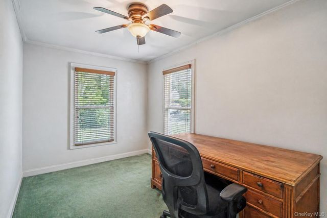 6 Cedar Avenue, Locust Valley, NY 11560