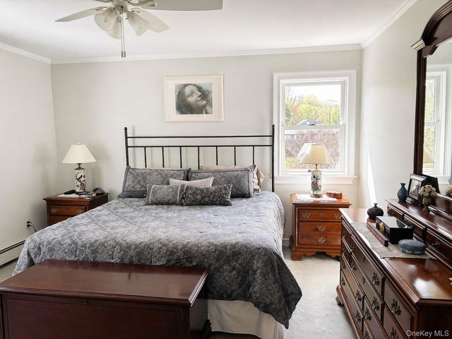 6 Cedar Avenue, Locust Valley, NY 11560