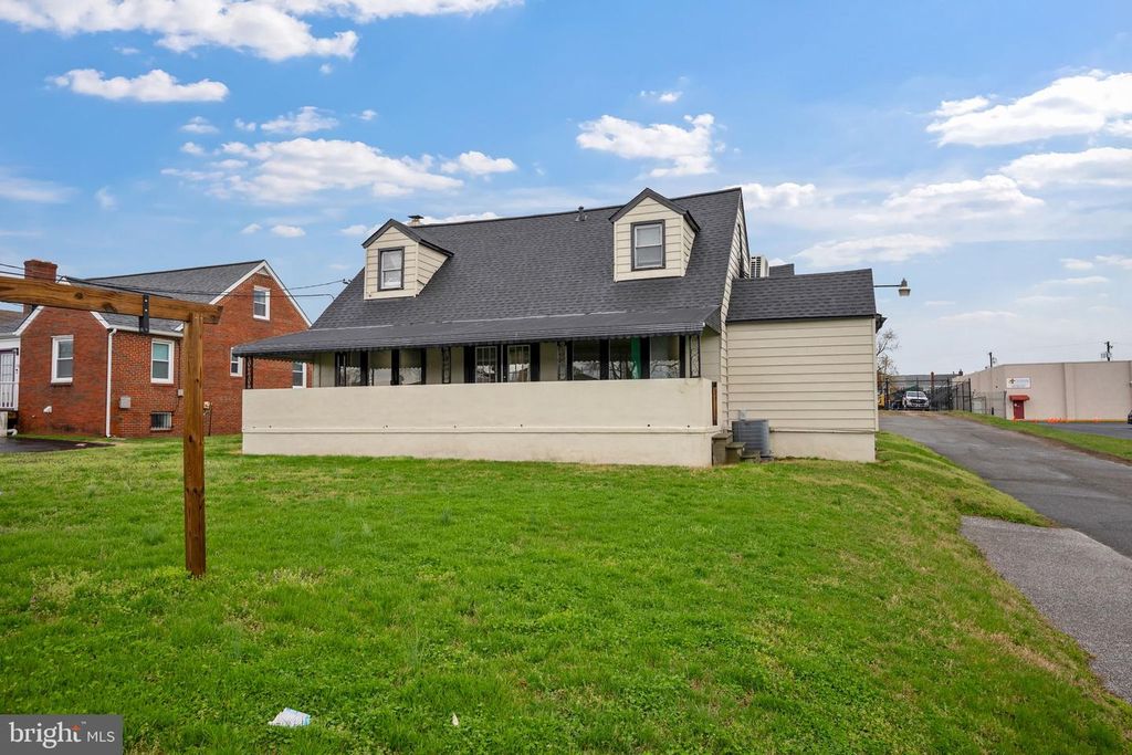 7917 WISE AVE, Dundalk, MD 21222