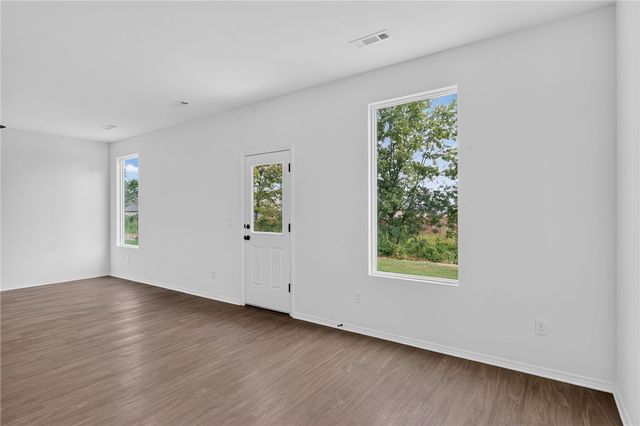 3902 Crescent Springs Avenue, Springdale, AR 72764