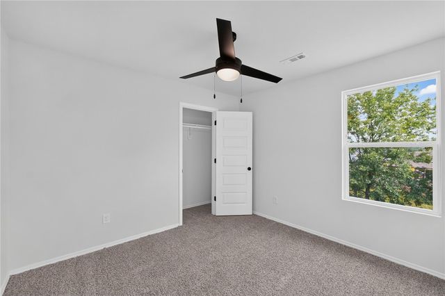 3902 Crescent Springs Avenue, Springdale, AR 72764