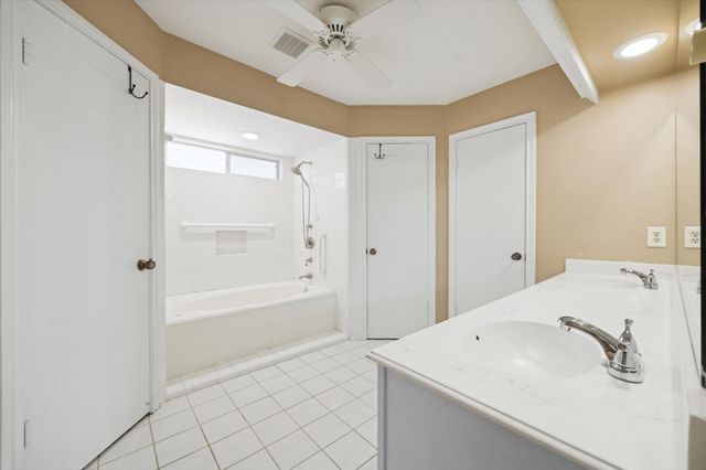 11534 Cypresswood Drive, Houston, TX 77070