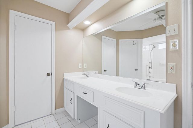 11534 Cypresswood Drive, Houston, TX 77070