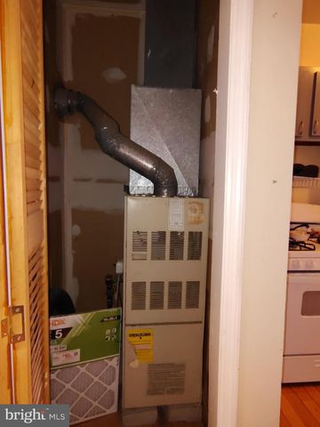 1540-00 N 15TH ST, Philadelphia, PA 19121