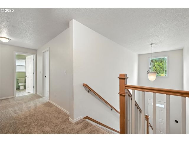 3044 S 3RD Way, Ridgefield, WA 98642