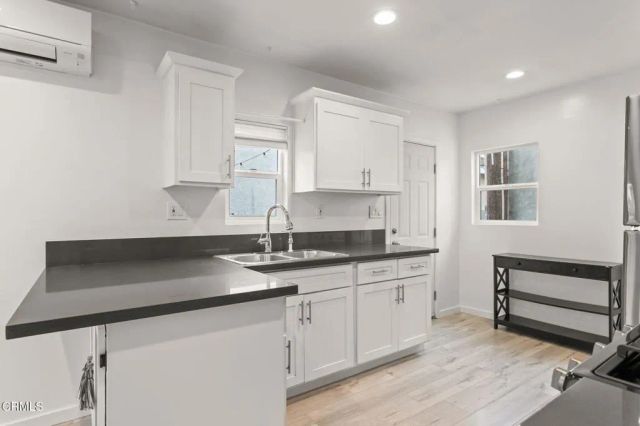 1047 E Brenner Place, Long Beach, CA 90813