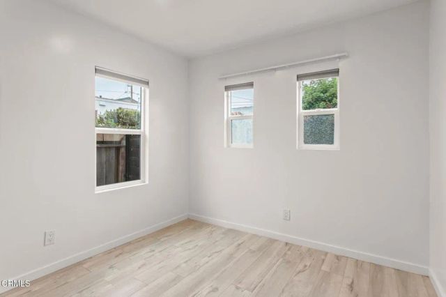 1047 E Brenner Place, Long Beach, CA 90813