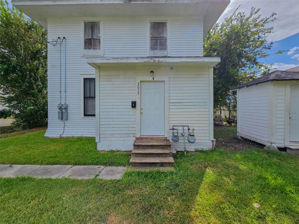 3615 Bell Street B, Houston, TX 77003