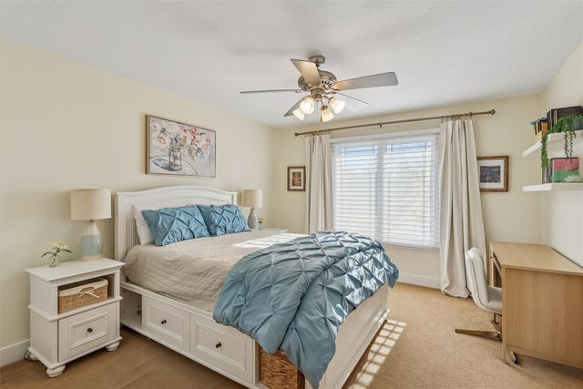 16205 Boston Parkway, Clive, IA 50325