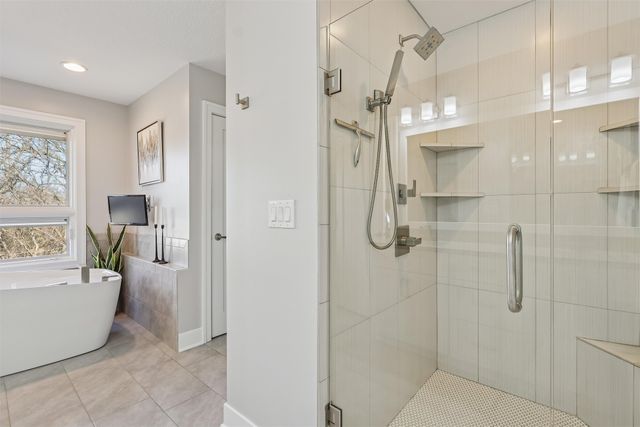 16205 Boston Parkway, Clive, IA 50325