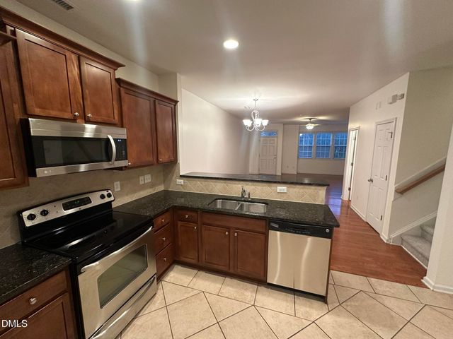 2728 Cloud Mist Circle, Raleigh, NC 27614