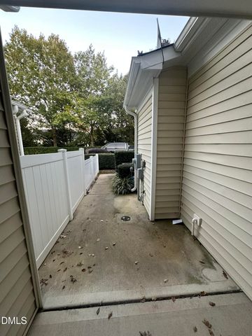 2728 Cloud Mist Circle, Raleigh, NC 27614