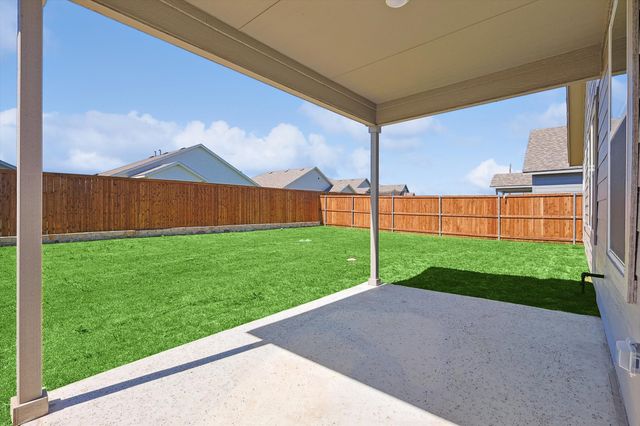 1725 Arroyo Road, Crandall, TX 75114