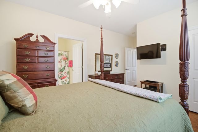 2244 Ashley Crossing Drive 415, Charleston, SC 29414