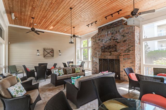 2244 Ashley Crossing Drive 415, Charleston, SC 29414