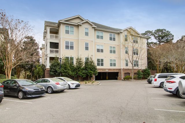 2244 Ashley Crossing Drive 415, Charleston, SC 29414