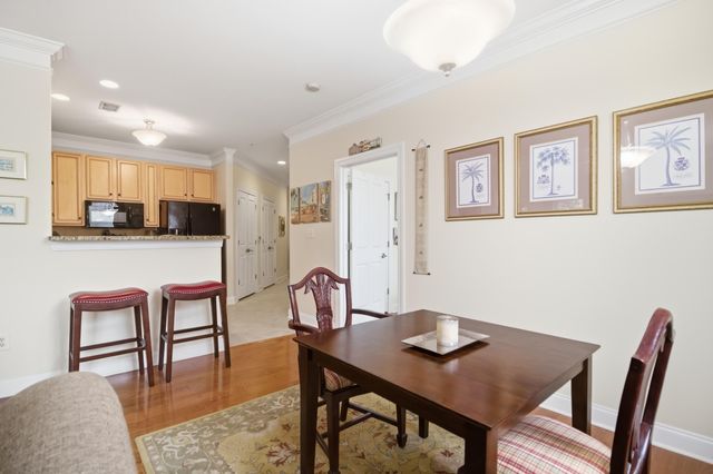 2244 Ashley Crossing Drive 415, Charleston, SC 29414