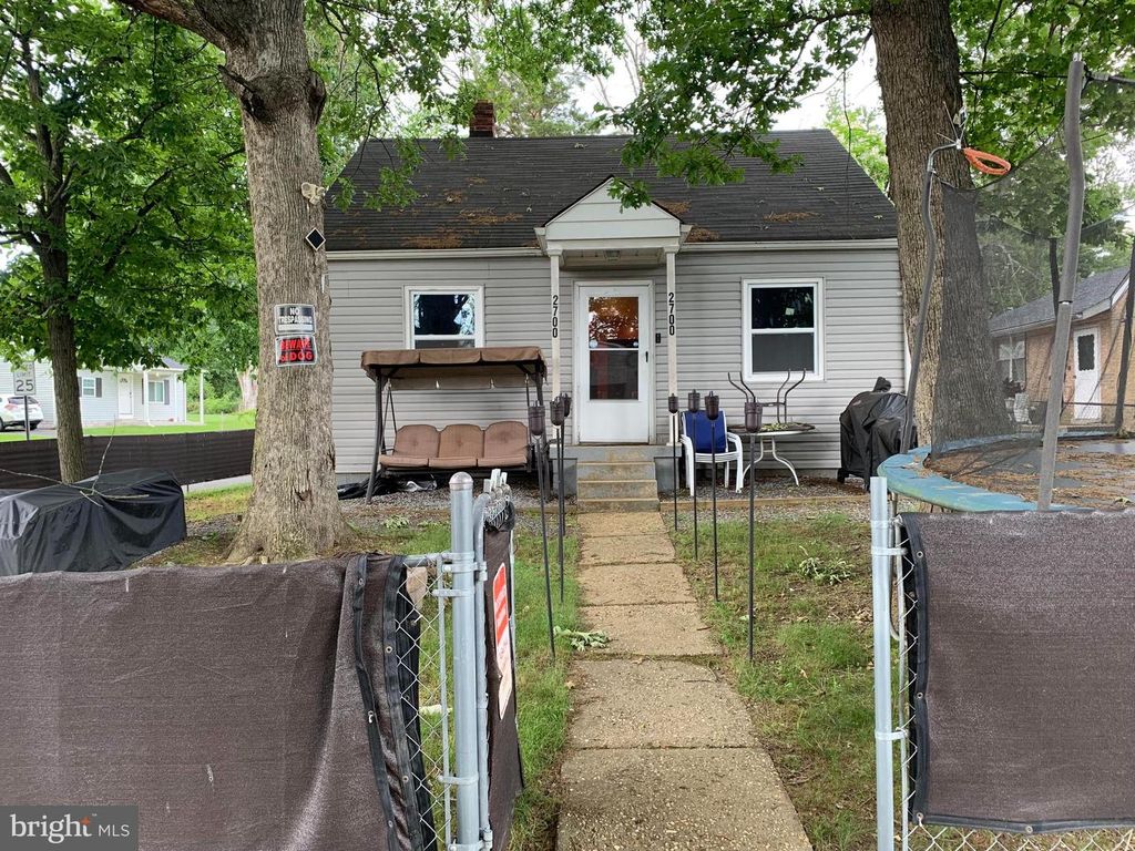 2700 PHELPS AVE, District Heights, MD 20747