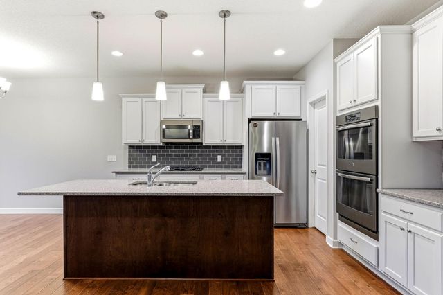 16638 Markley Lake Drive SE, Prior Lake, MN 55372