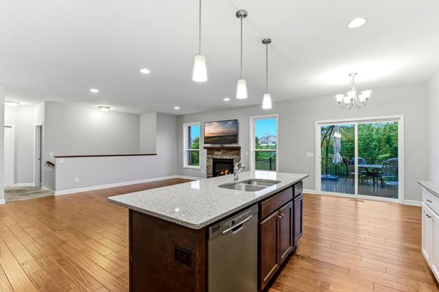 16638 Markley Lake Drive SE, Prior Lake, MN 55372