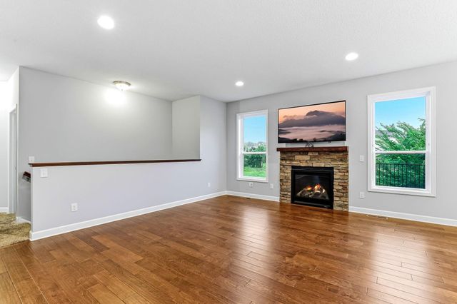 16638 Markley Lake Drive SE, Prior Lake, MN 55372