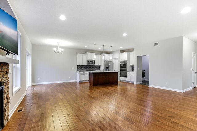 16638 Markley Lake Drive SE, Prior Lake, MN 55372