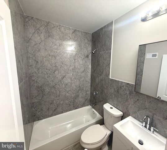 6719 N SMEDLEY ST, Philadelphia, PA 19126