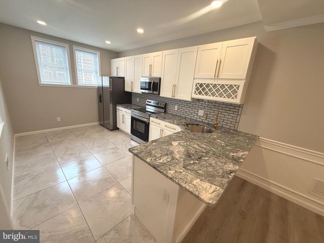 6719 N SMEDLEY ST, Philadelphia, PA 19126