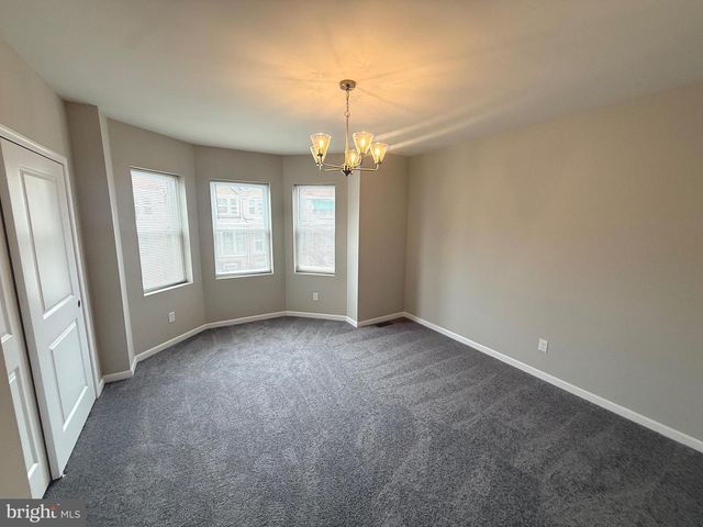 6719 N SMEDLEY ST, Philadelphia, PA 19126