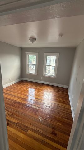 225 Fulton Terrace, New Haven, CT 06512