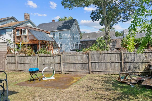 225 Fulton Terrace, New Haven, CT 06512