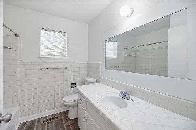 313 E Woodrow Place, Tulsa, OK 74106